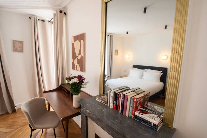 Room 27 of 188