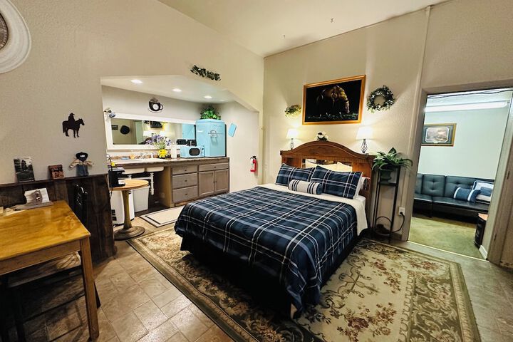 Room 5 of 26