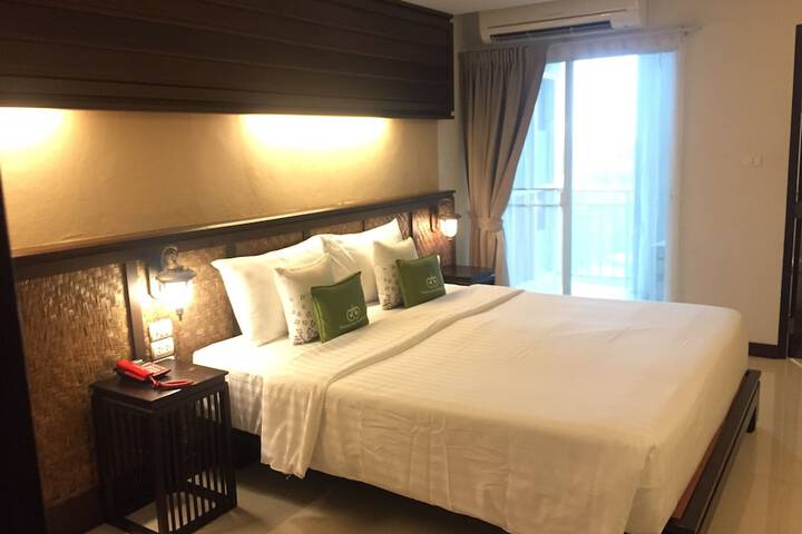 Room 53 of 115