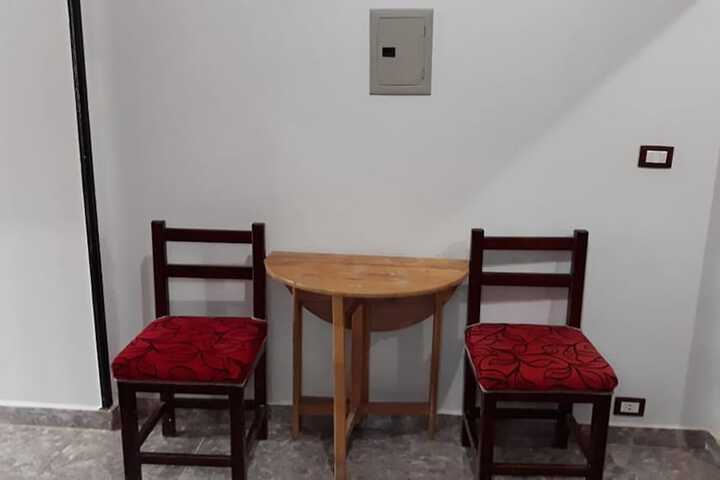 Room 36 of 83