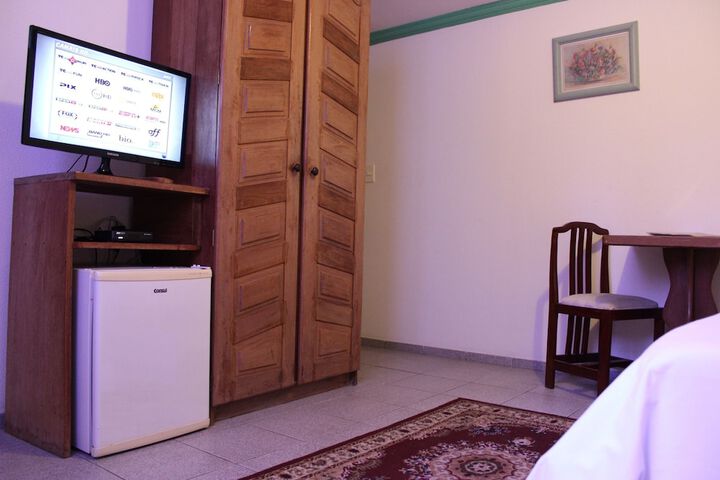 Room 22 of 40