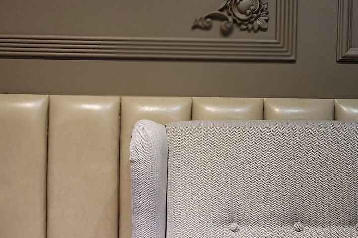 Room 13 of 25