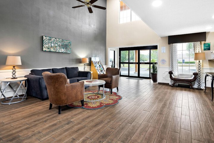 Hotel Interior 7 of 46