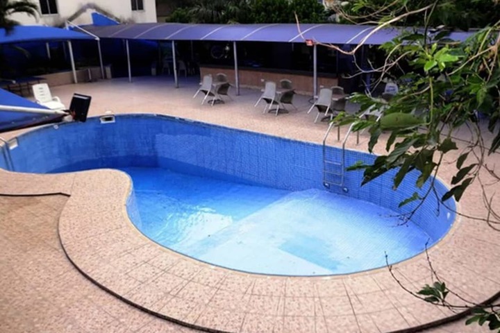 Pool 26 of 47