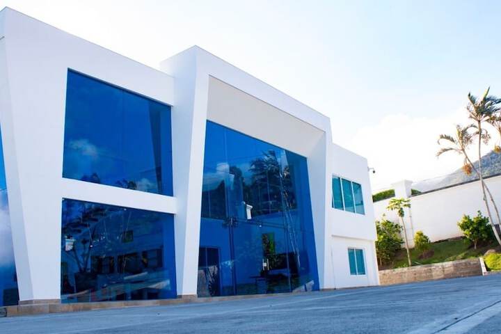 Blue Palace Hotel in Calima