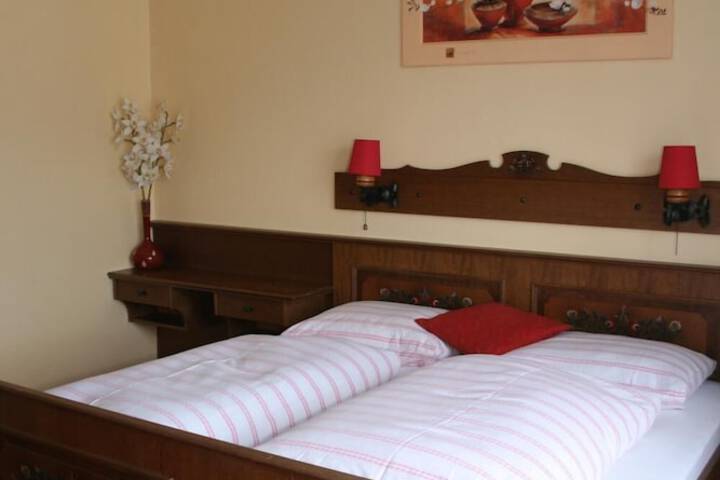 Room 5 of 23