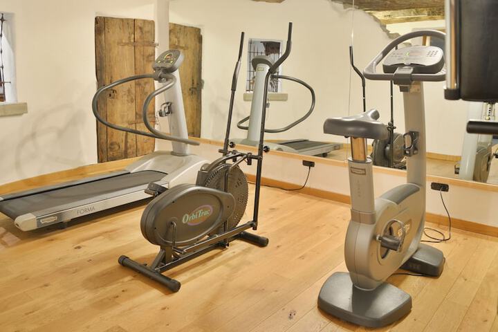 Health and Fitness 33 of 53