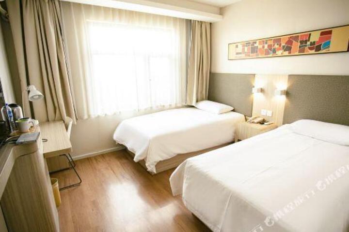 HantingXiongxianXiongzhou Road Hotel