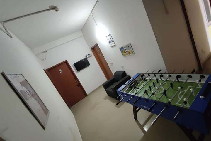 Room 5 of 7