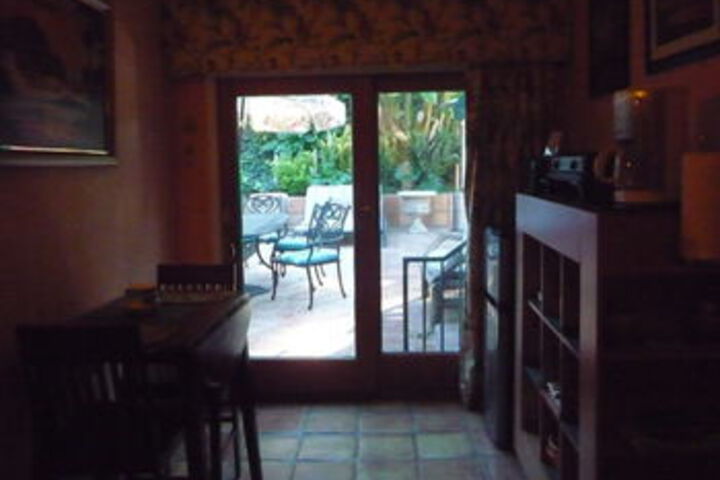 Room 37 of 81