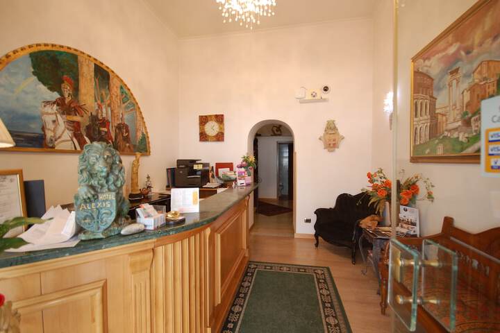Hotel Interior 80 of 91