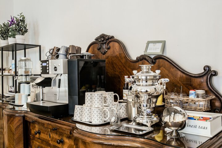 Breakfast/Coffee Service 58 of 68