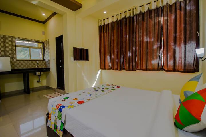 Room 3 of 22
