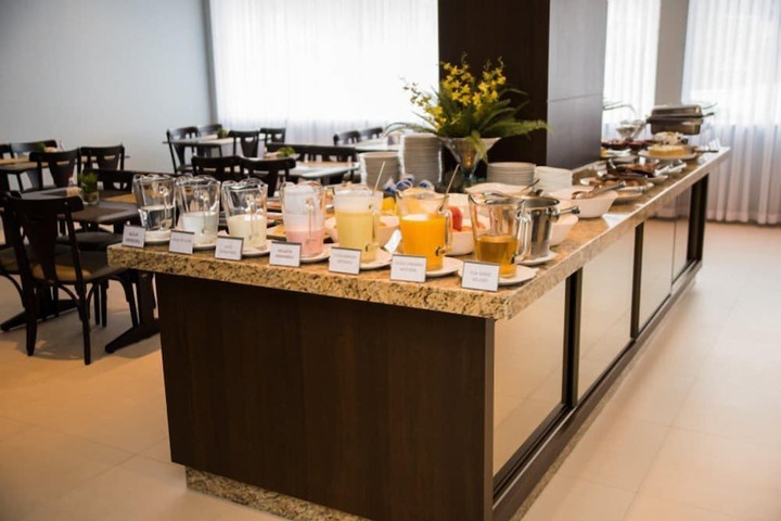 Breakfast/Coffee Service 14 of 26