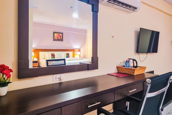 Room 8 of 55