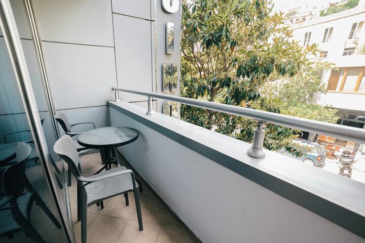 Room 15 of 27