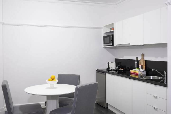 Room 15 of 48