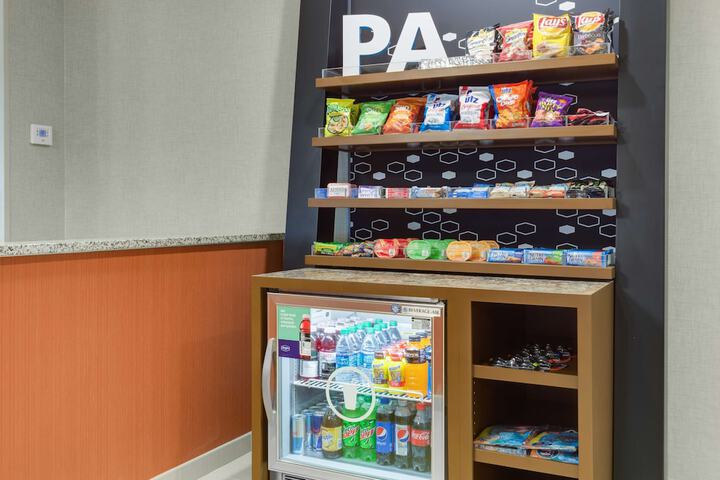 Snack bar