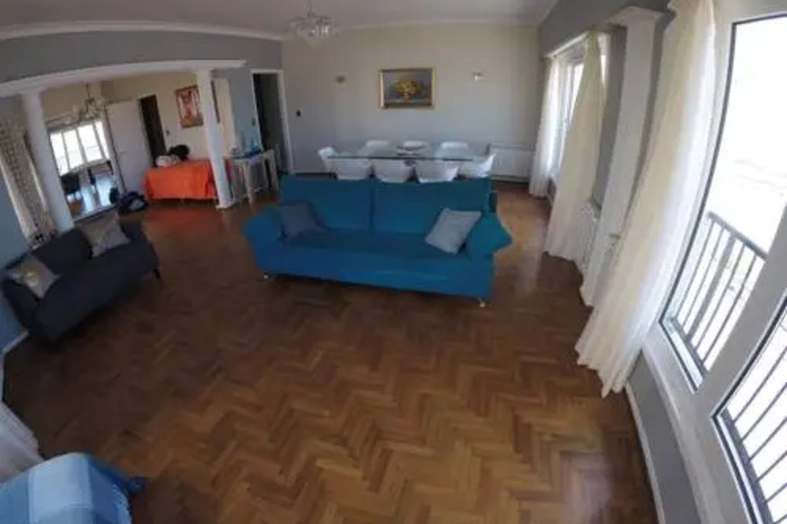 Room 13 of 24