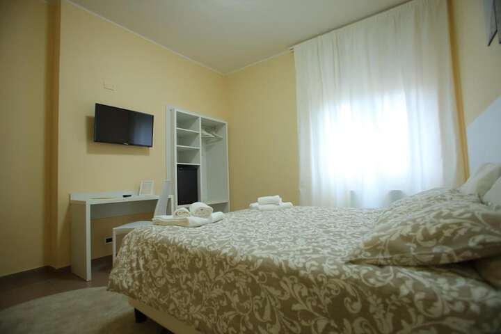 Room 27 of 57