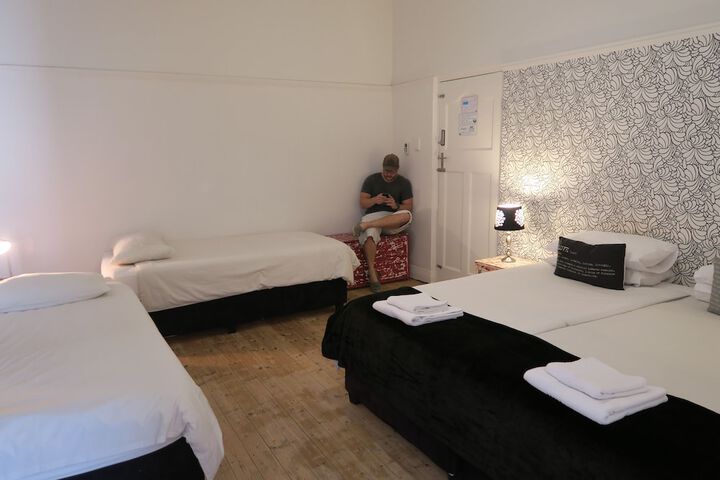 Room 21 of 113