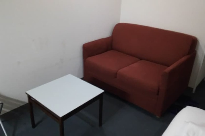 Room 10 of 22