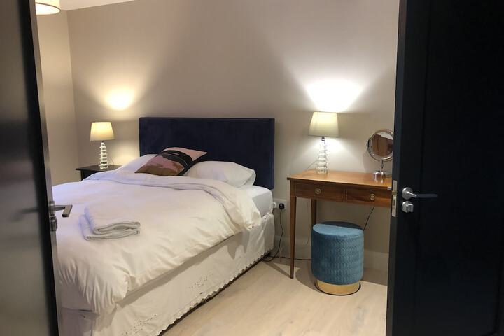 Room 4 of 26