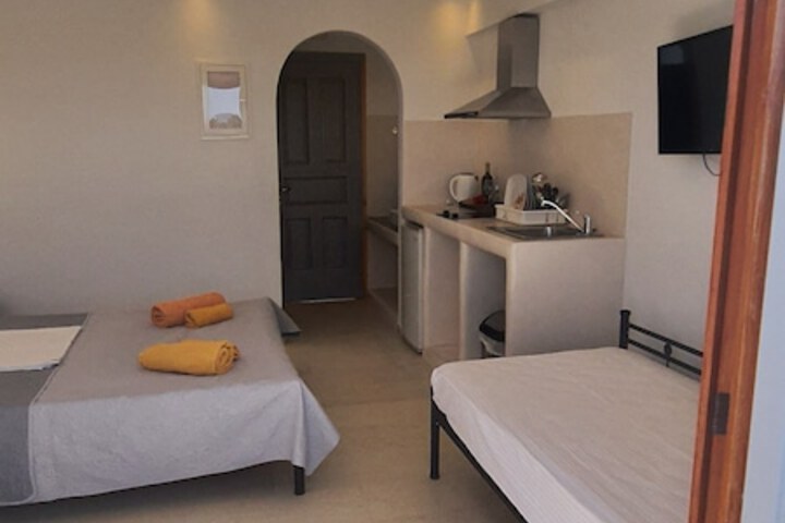 Room 25 of 162