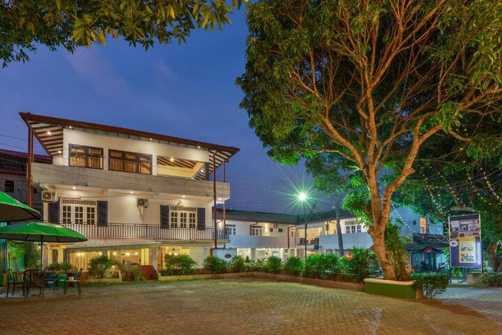 Hotel 10 of 23