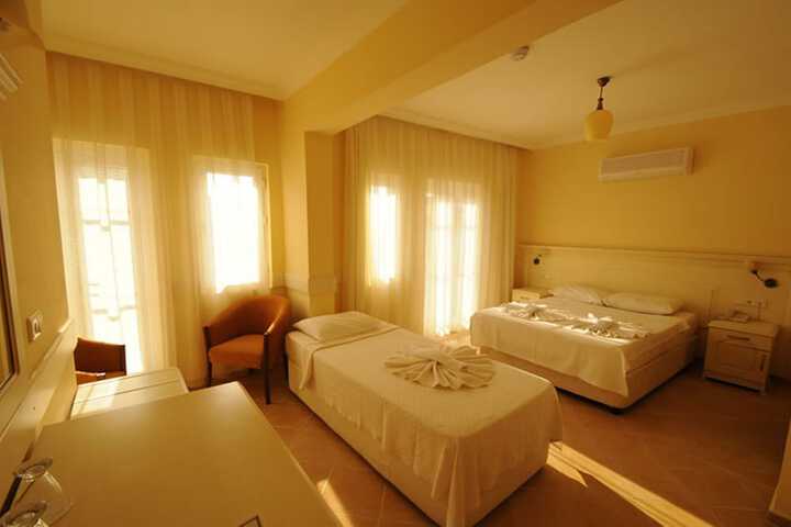 Room 5 of 73