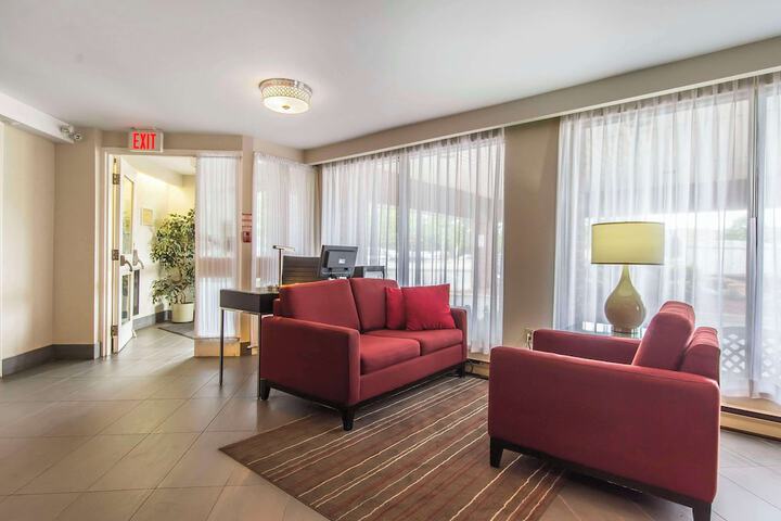 Hotel Lobby