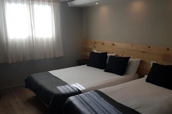 Room 17 of 50