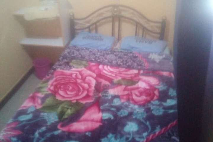 Room 10 of 17