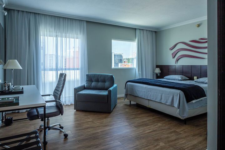 Room 3 of 24