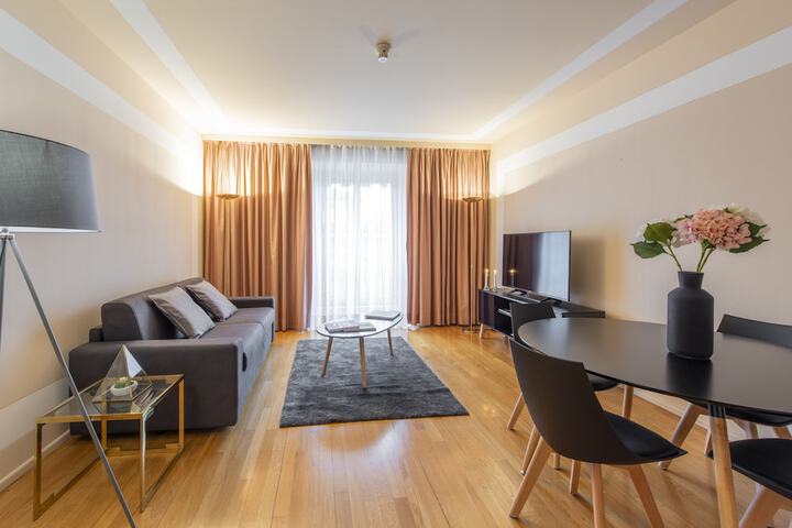 Milan Royal Suites &  Luxury Apartments in Milan