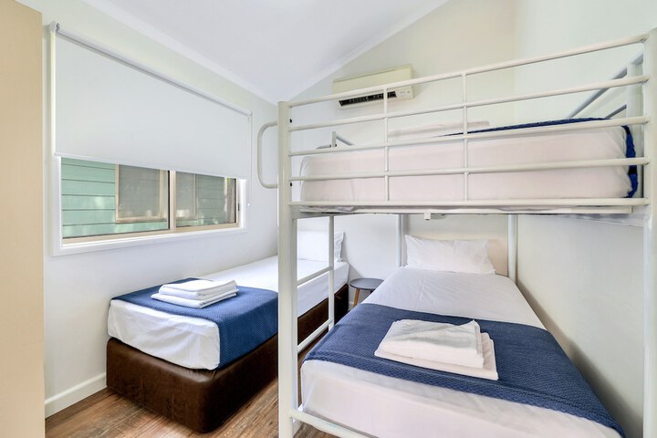 Room 10 of 79