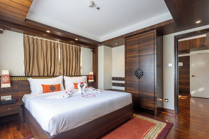Room 30 of 120