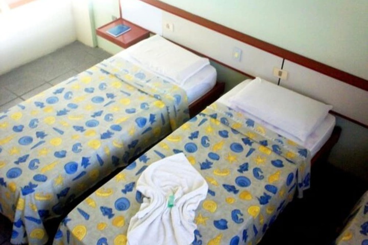 Room 8 of 17
