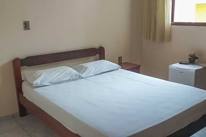 Room 3 of 46