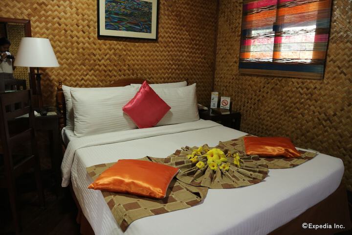 Room 8 of 58