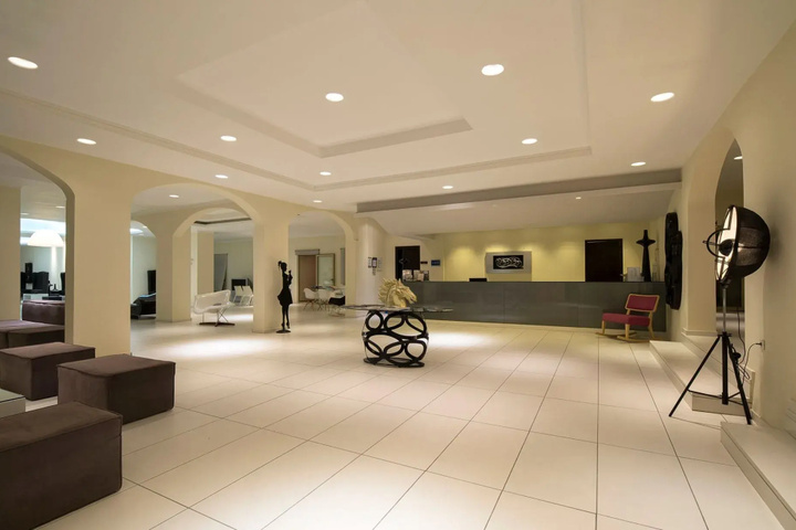 Hotel Interior 2 of 16