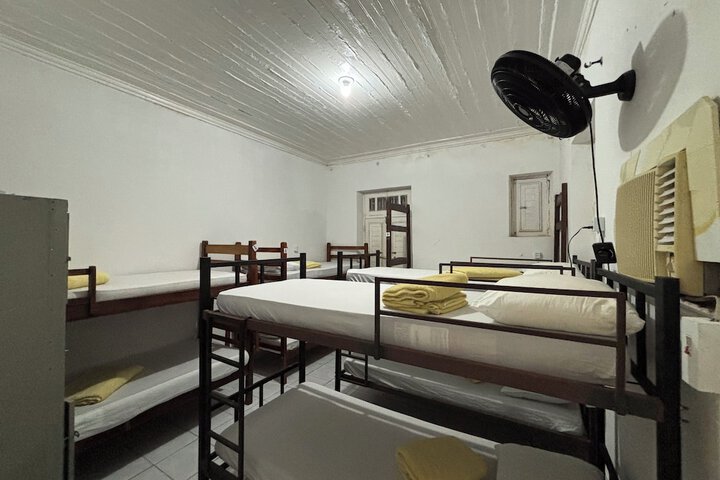 Room 16 of 22