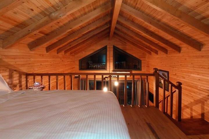 Room 4 of 45