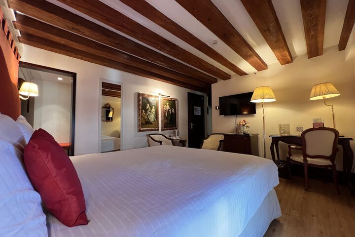 Room 109 of 290