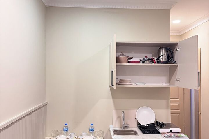 Room 25 of 90