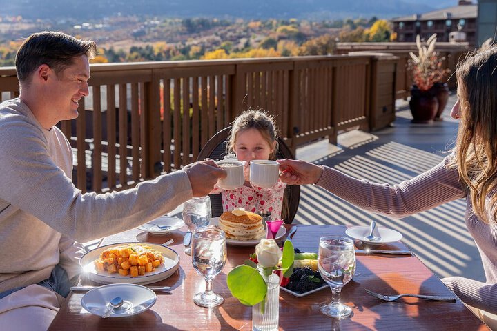 Dining 83 of 117
