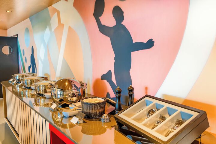 Breakfast/Coffee Service 47 of 83