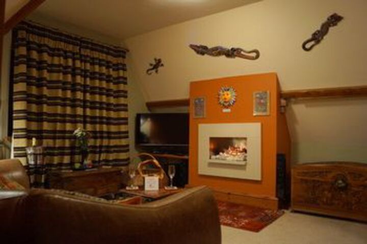 Room 34 of 48