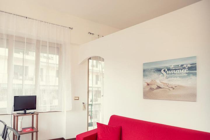 Room 2 of 15