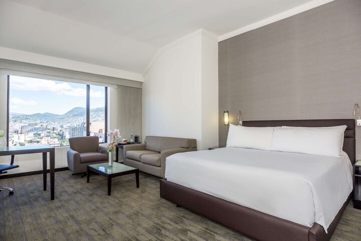 Room 20 of 72